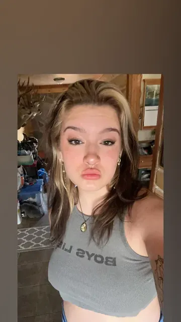 Ivana OnlyFans creator with engaging personality