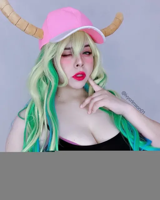 Ivy Crimson OnlyFans profile featuring nude content