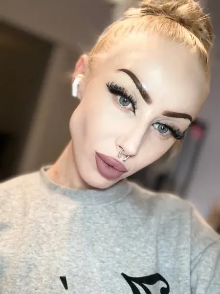 jadebeib OnlyFans creator with a naughty side
