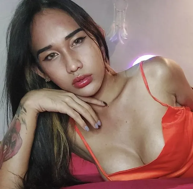Jade OnlyFans creator from Bangkok