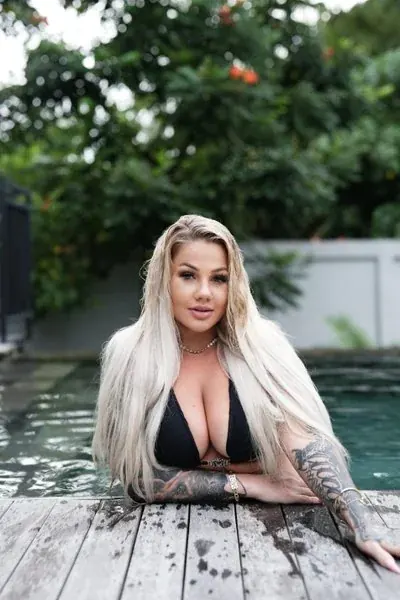 jasminjulietexclusive OnlyFans enticing adult content