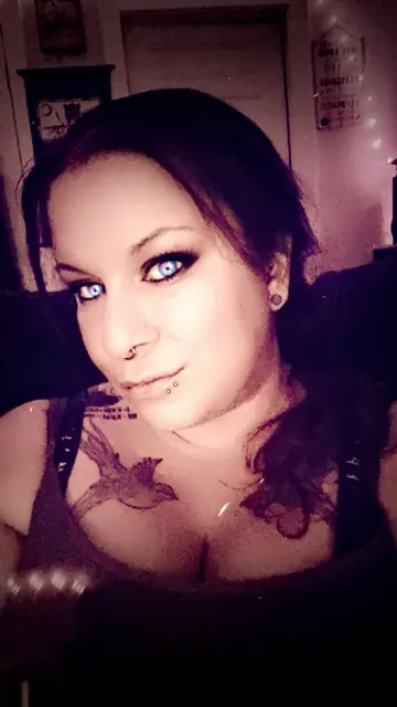 Jayde OnlyFans Curvy Creator