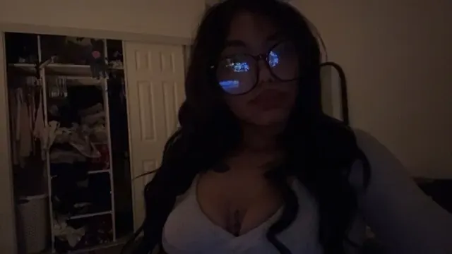 jean OnlyFans creator with a soft vibe