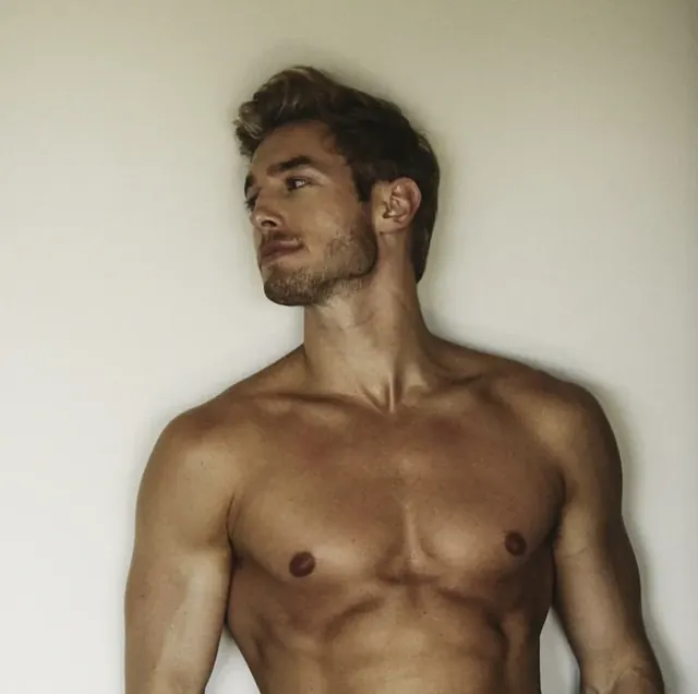 Jeff Kasser OnlyFans Male Model from Tennessee