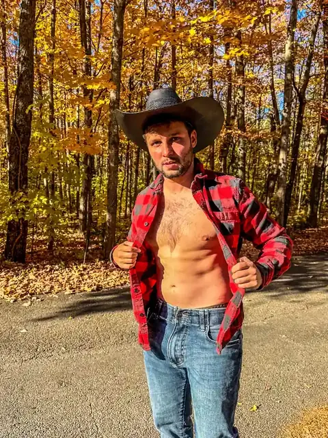 Jeffrey Carter OnlyFans athletic cowboy