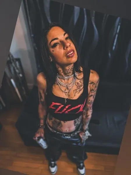 jennysixx OnlyFans confident rebel
