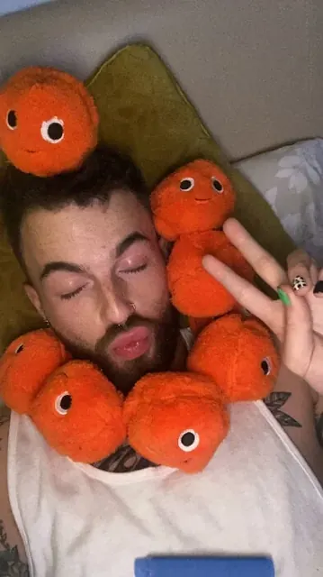Jjvxx OnlyFans tattooed creator