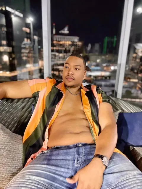 Jnasty3xxx OnlyFans creator with enticing content.