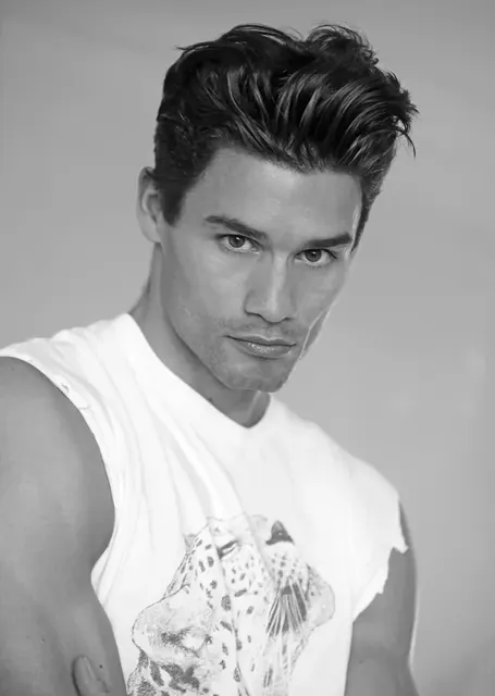 Joohnneda OnlyFans profile picture - Male model
