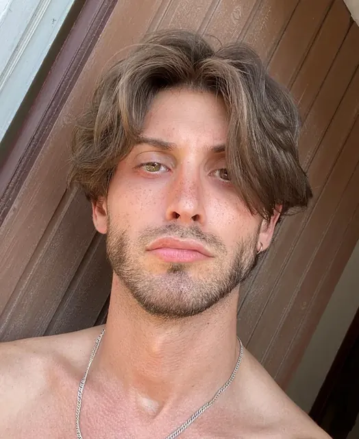 Juleanito OnlyFans exclusive creator profile