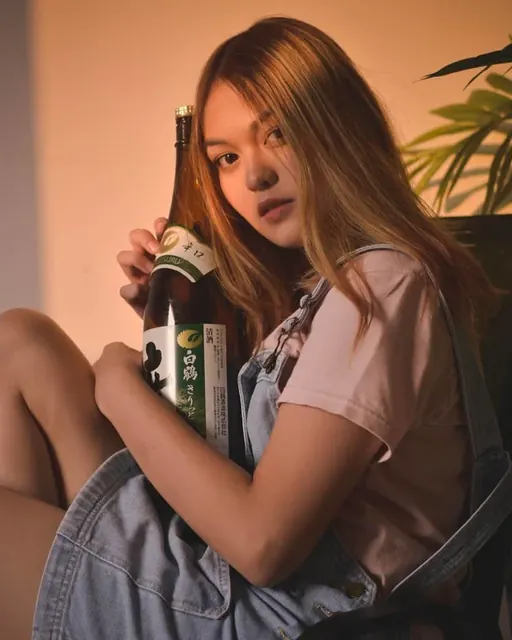 Julia Chuu OnlyFans Model and Cosplayer