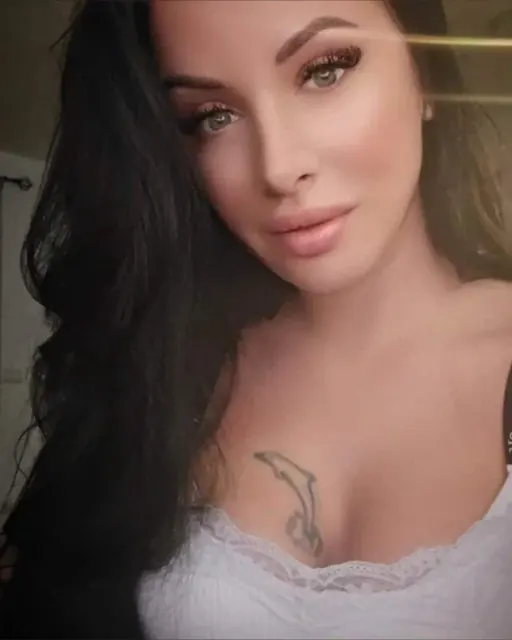 Kaja Vrbek OnlyFans creator with engaging content