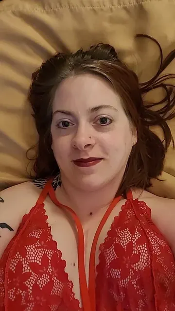 Kandyzsweetz OnlyFans Red Hair Tattooed Creator