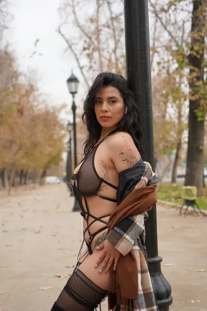Karen brunette OnlyFans tattooed creator