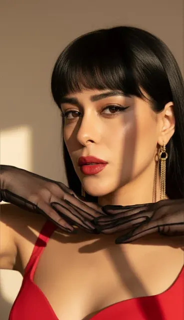 Karsu OnlyFans creator with natural beauty