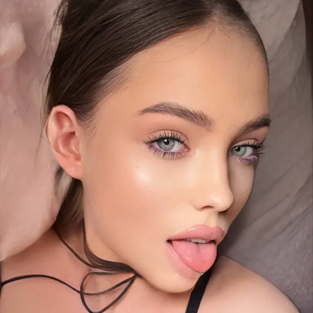 19 y.o Kate 🐱💖 OnlyFans profile picture - engaging creator