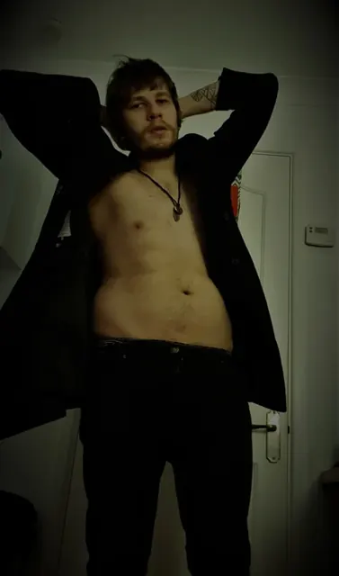 KawiPenguin OnlyFans alternative creator from UK