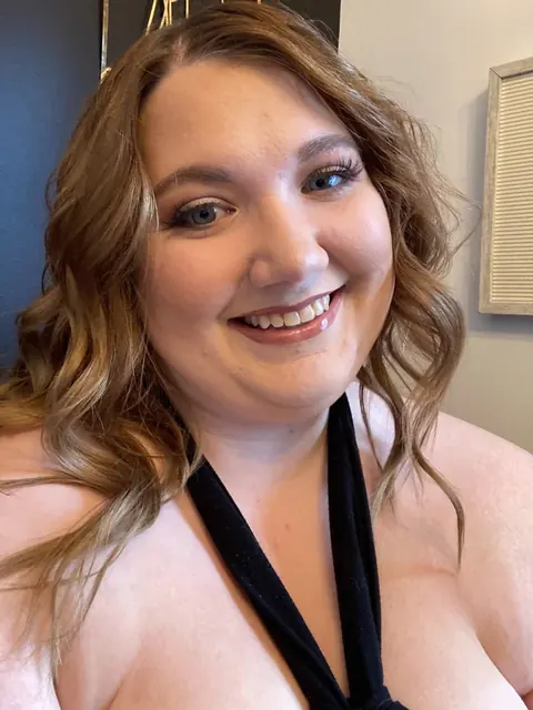 Kaylapeach90 OnlyFans SSBBW girl-next-door