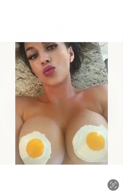 Kaymora OnlyFans profile with exclusive content