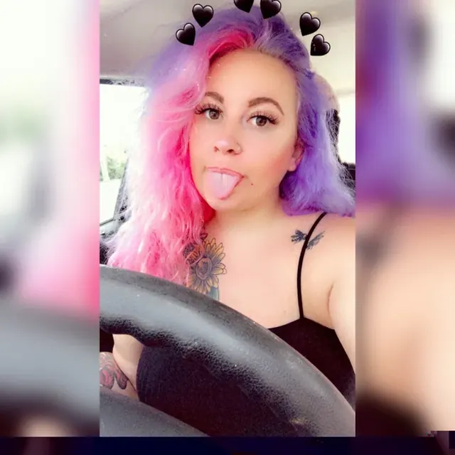 Kelsey OnlyFans short tattooed and pierced