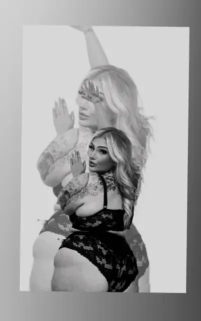 Kendall Lane OnlyFans Gothic creator with natural breasts