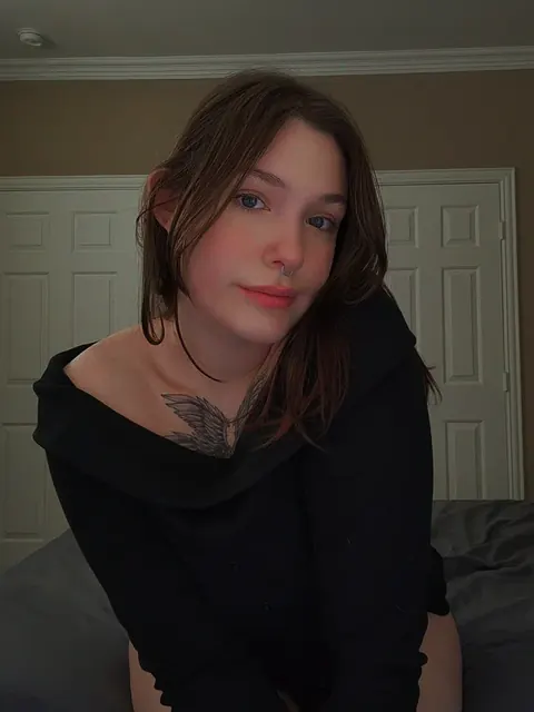 Kennedy Jade OnlyFans with exclusive content