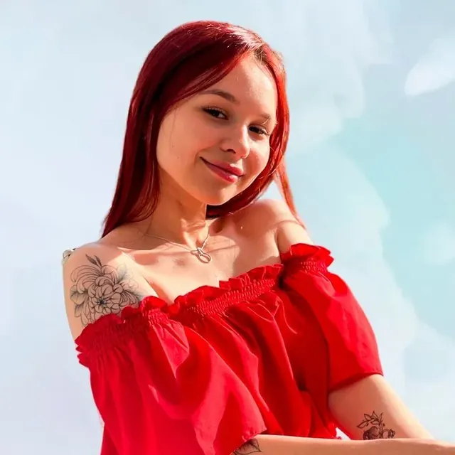 Ketty Cute OnlyFans redhead psychology student