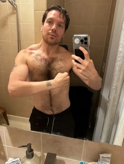 Rubi OnlyFans creator and digital boyfriend