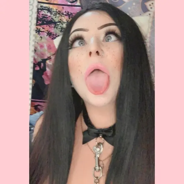 Kinkylittlekitty OnlyFans trans creator