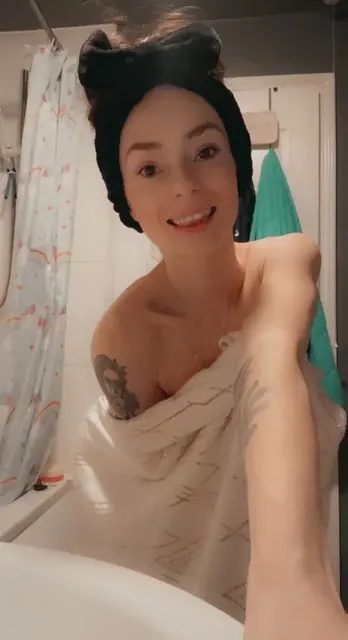 Kirstiee96free OnlyFans creator with exclusive content