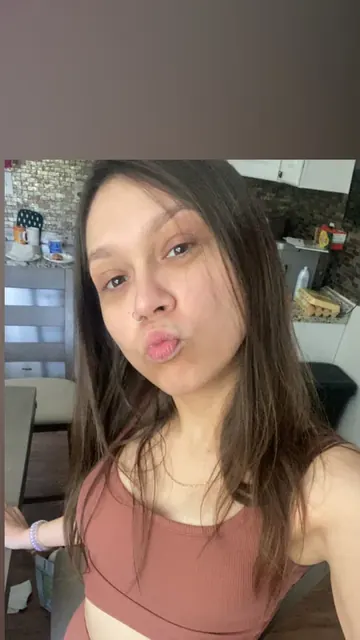 Kitkat01 OnlyFans petite brunette creator