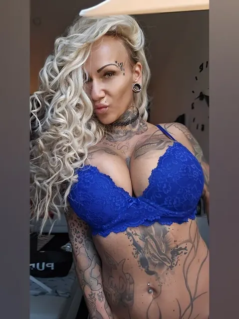 Kitty Core OnlyFans Venus Award Winner