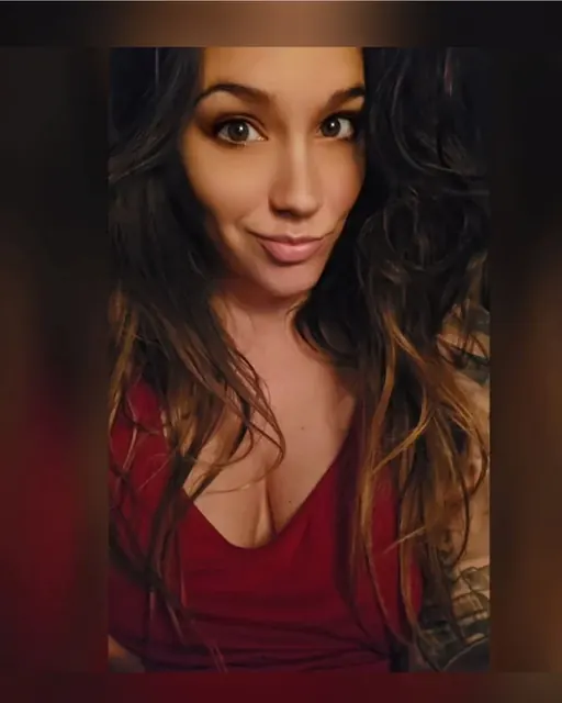 Katie OnlyFans tattooed submissive princess