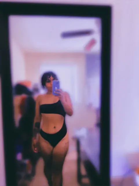 ℯ OnlyFans tattooed creator