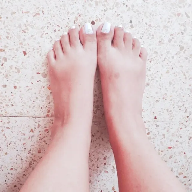 Mari OnlyFans creator with feet content