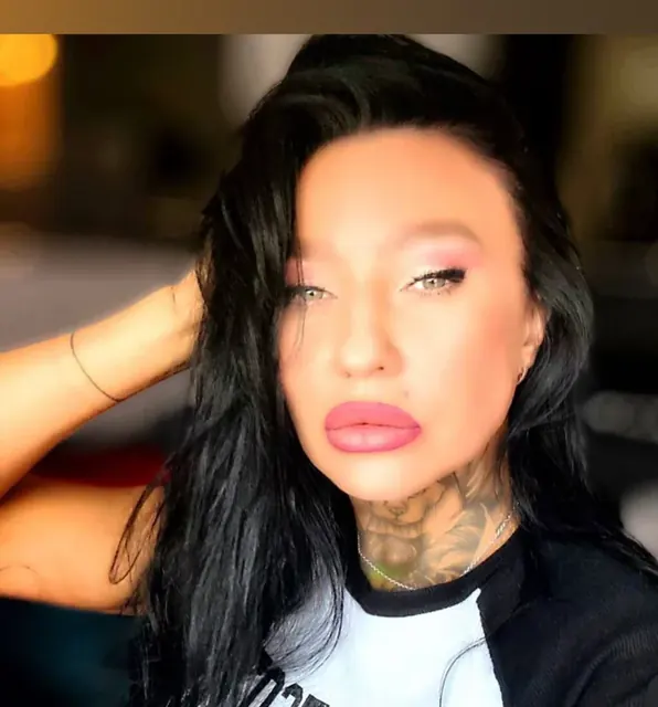 Lanochka OnlyFans tattooed creator