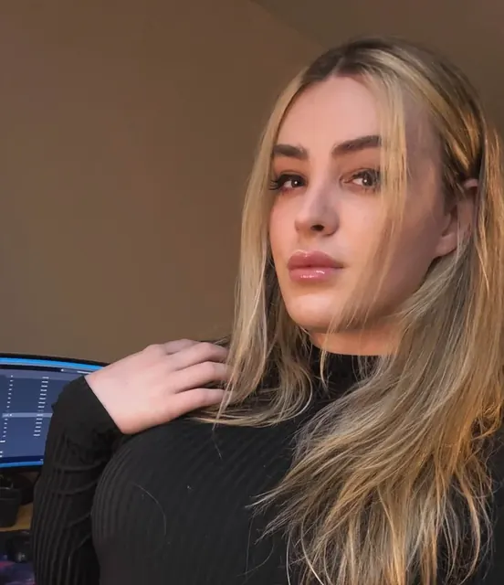 Laramcx OnlyFans Transsexual Goddess