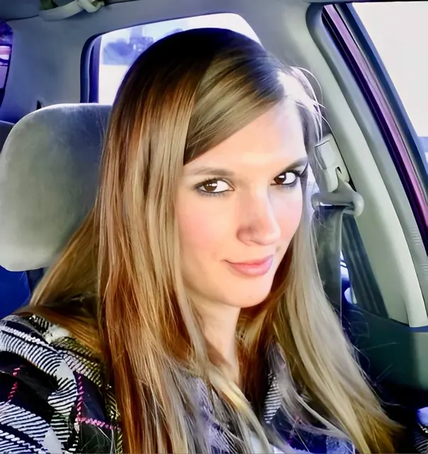 Labia Queen OnlyFans Creator with Big Beautiful Butterfly