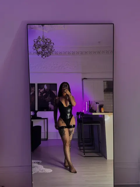 diana OnlyFans PVC Queen