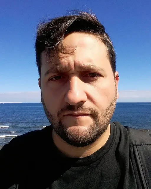 Adam OnlyFans creator from Spain