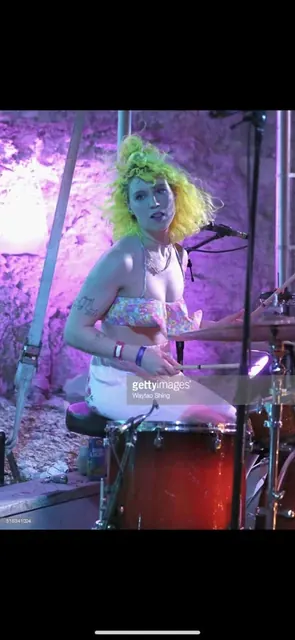 Lelahikea OnlyFans alternative blonde creator