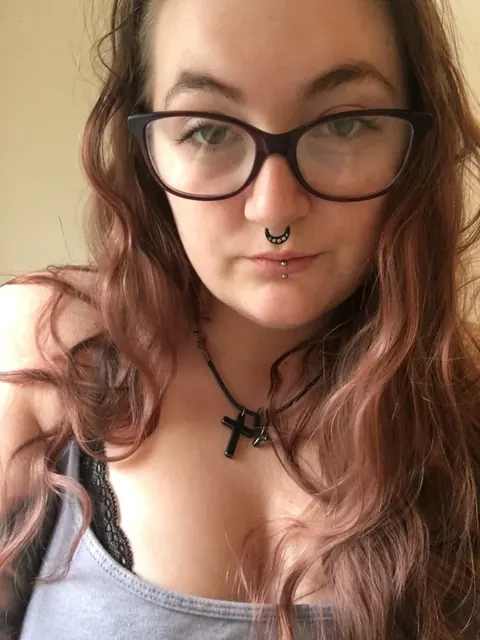 Princess Hazel OnlyFans creator with unique content