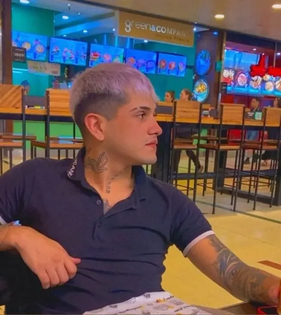 Joven Twink OnlyFans Argentinian creator