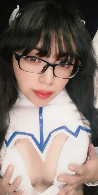Lesmon OnlyFans cosplayer
