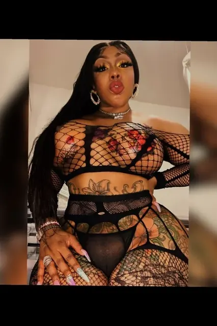 Lethallippsfree OnlyFans creator with exclusive content