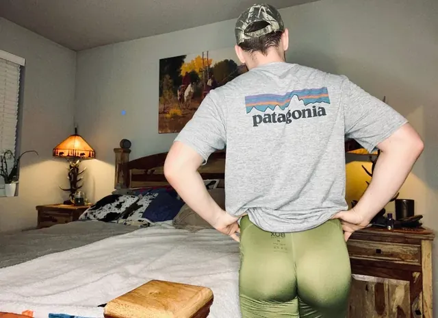 LeviWranglerXXX OnlyFans country boy creator