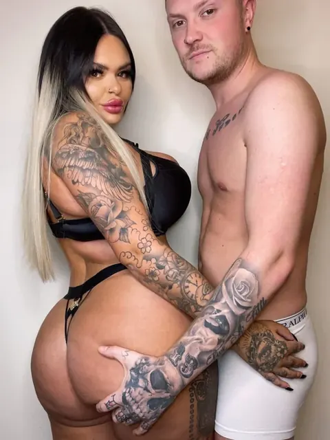 Lexiemrj on OnlyFans - British couple