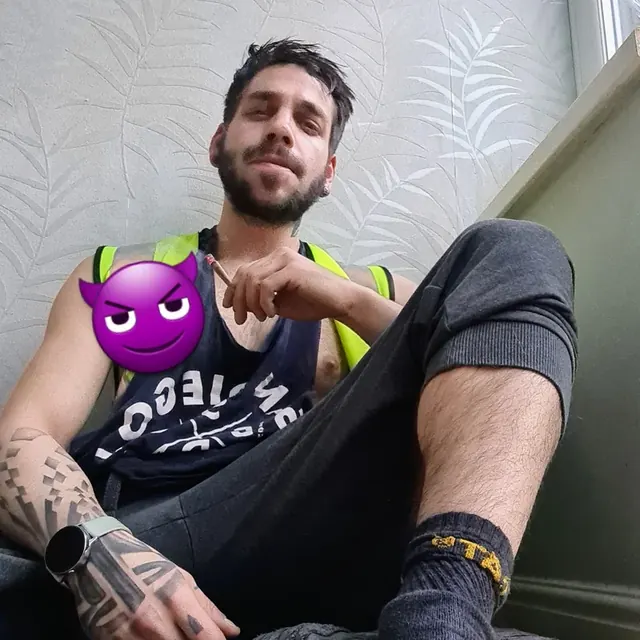 Liamandnikoxxx OnlyFans couple sharing exclusive content