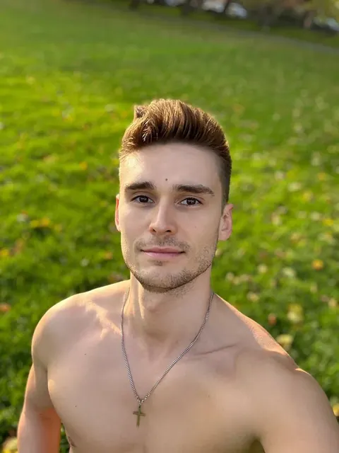 Liamarnoldsxxfree OnlyFans Naughty British Boy