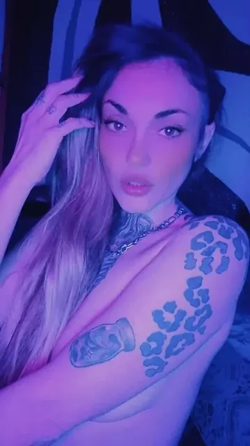 Librana26 OnlyFans tattooed mistress